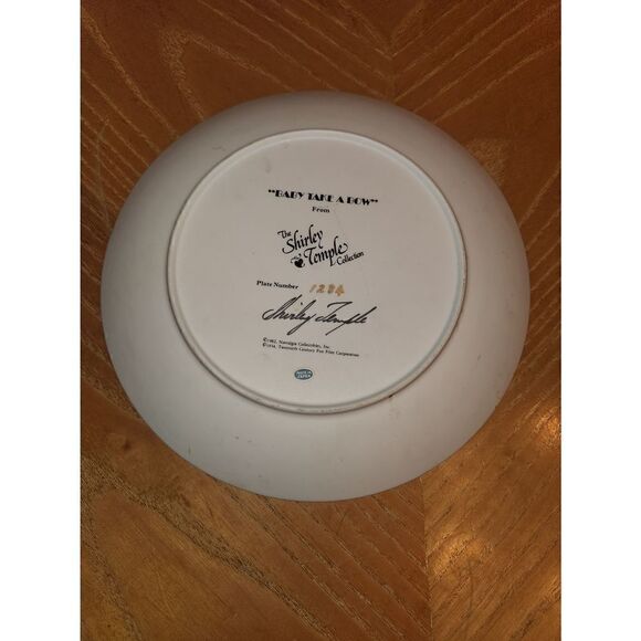 Shirley Temple baby take a bow porcelain plate - Picture 2 of 2
